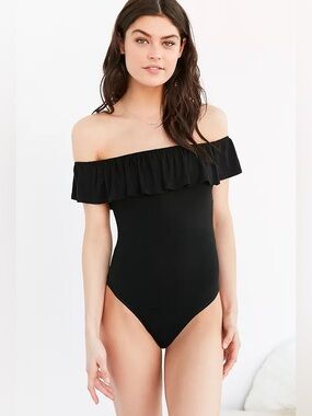 Urban Outfitters ‘Out From Under’ Off The Shoulder Ruffle Bodysuit